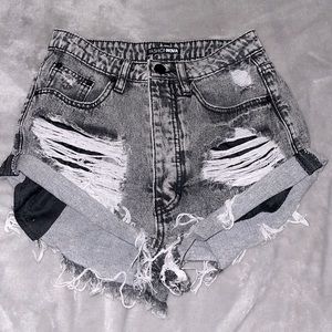 Fashion nova Jean shorts